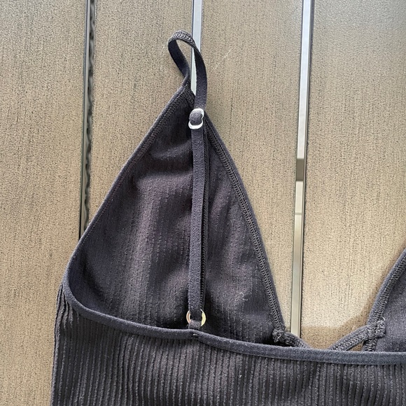 FREE PEOPLE INTIMATELY CROSSFIRE SEAMLESS CAMISOLE TANK TOP!! - Picture 10 of 12